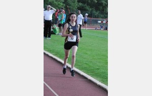 Sophie médaillée de bronze sur 800m